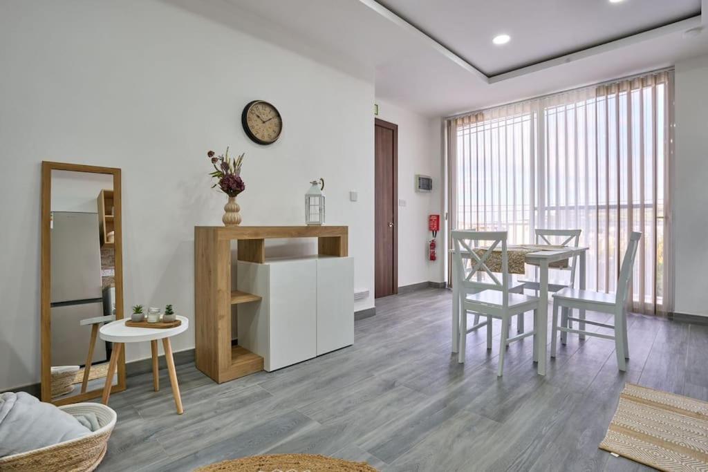 Two Bedroom Apartment In Xemxija, St. Paul'S Bay St. Paul's Bay Exterior foto